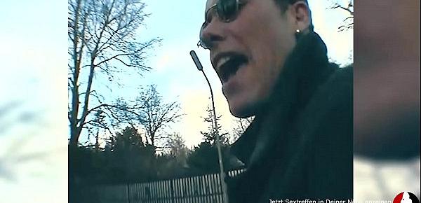 trendsPISS and SQUIRT with weird MILF